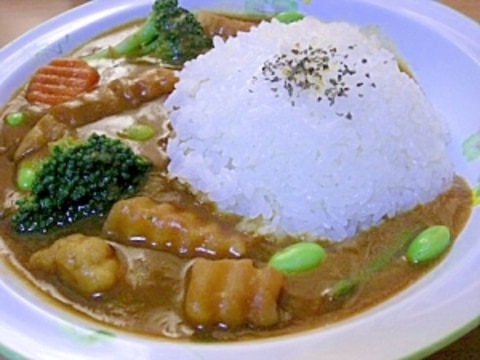 冷凍のポテト入りカレーライス